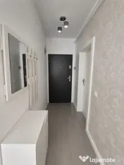 Garsonieră tip studio, mobilată/utilată, loc de parcare p 
