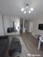 Garsonieră tip studio, mobilată/utilată, loc de parcare p 