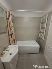 Garsonieră tip studio, mobilată/utilată, loc de parcare p 