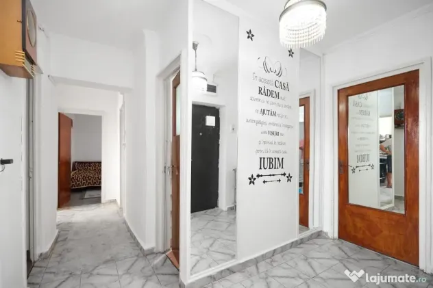 Apartament 4 camere - zona zero Pitesti!