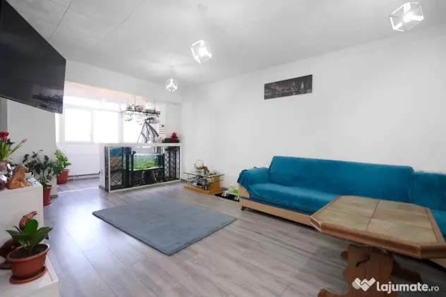 Apartament 4 camere - zona zero Pitesti!