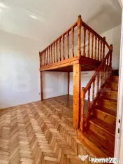 Apartament spatios, ideal pentru locuit sau investitie, zona