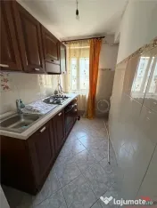 Apartament 3 camere, zona Sud - Paco , etaj 3, mobilat 