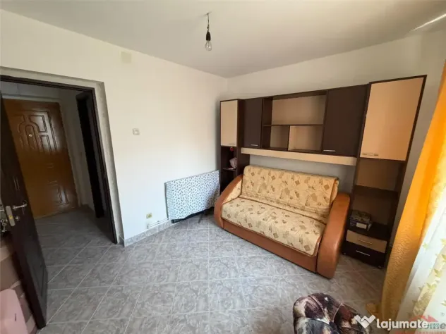 Apartament 3 camere, zona Sud - Paco , etaj 3, mobilat
