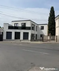 Spațiu comercial P+1, Central, 198 mp, Trafic intens, Parca