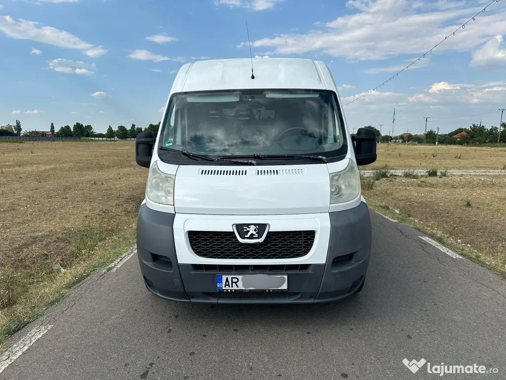 Peugeot Boxer 2010 bus