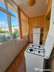 Apartament 3 camere, 68 mp, etaj 2, zona Luceafărului – M 