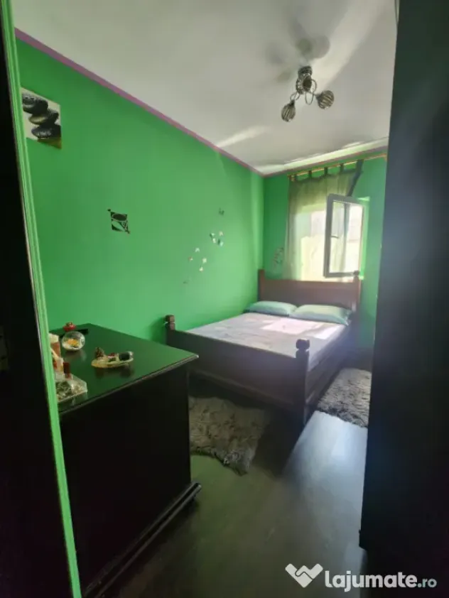 Apartament 2 Camere si Parcare inclusa in pret, Zona Stejaru