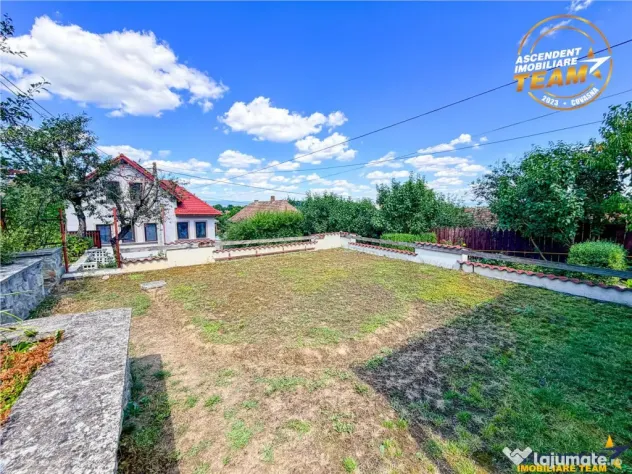 Resedinta si pentru doua familii, 217 mp utili, 6 dormitoare