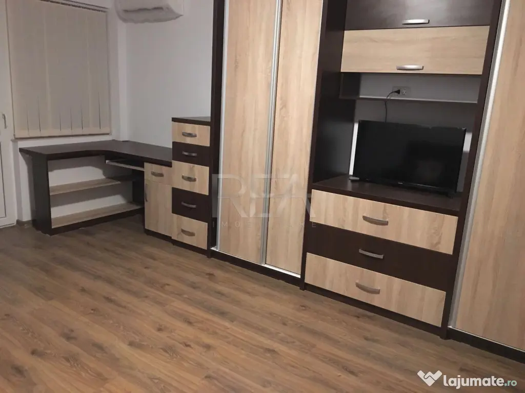 Garsoniera | 5 Minute Metrou Dristor | Mobilată și utilat?