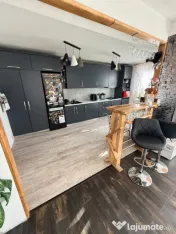 Apartament 3 camere, SU 76,65, zona Cetății 