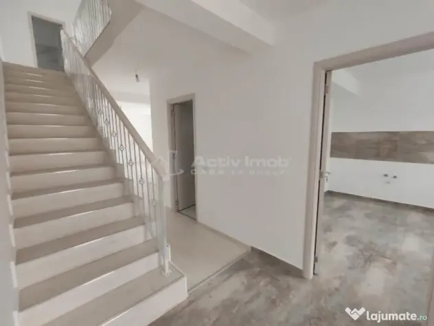VANZARE - Casa sau SPATIU COMERCIAL - Locuinta si /sau Afa