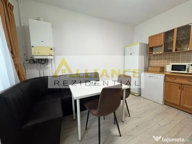 Apartament 2 camere de vanzare
