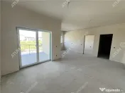 Apartament de 3 camere cu 2 bai si terasa etaj 2 zona Pictor 