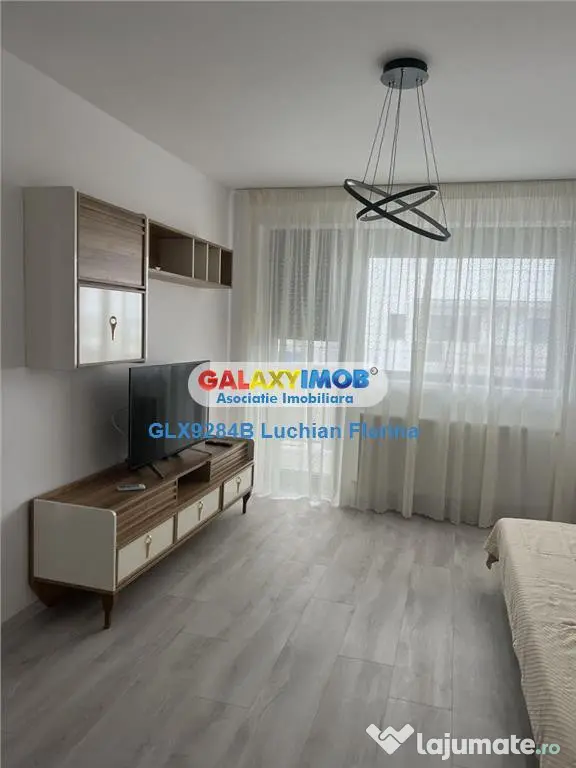 Apartament 2 camere, bloc nou, parcare, bucatarie inchisa