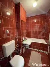 Apartament de 2 camere, decomandat, 54 mp, zona strazii Alee 