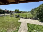 Casă individuală modernă de vânzare în Guruslău – ga