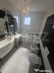 Apartament 3 camere, mobilat si utilat, parcare, aproape de 