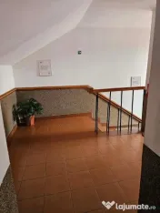 Sp. comercial et 3 Republicii 