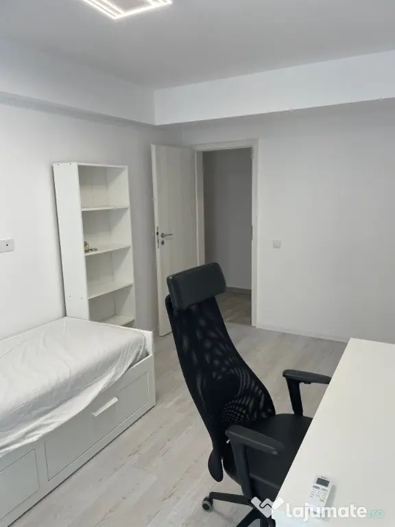 Particular-Inchiriere apartament 3 cam,Dec.,parcare,Dr. Gura Putnei