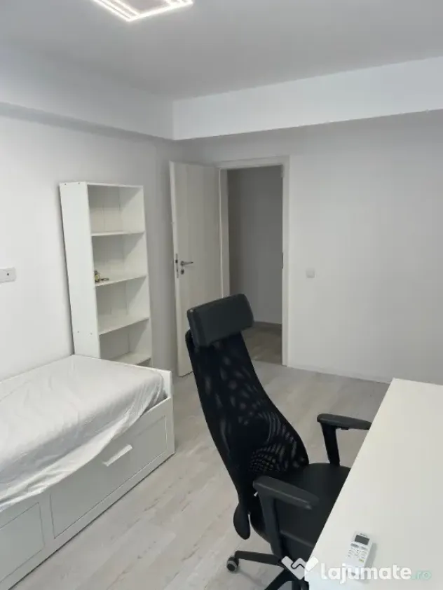 Particular-Inchiriere apartament 3 cam,Dec.,parcare,Dr. Gura Putnei