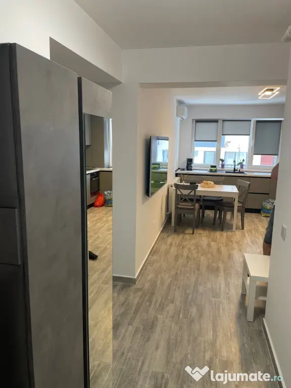 Particular-Inchiriere apartament 3 cam,Dec.,parcare,Dr. Gura Putnei