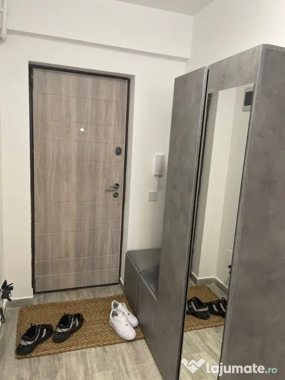 Particular-Inchiriere apartament 3 cam,Dec.,parcare,Dr. Gura Putnei
