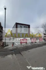 Vila 4 camere de vanzare || aproape de Primărie || campu...