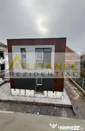 Vila 4 camere de vanzare || aproape de Primărie || campu...