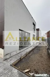 Vila 4 camere de vanzare || aproape de Primărie || campu...