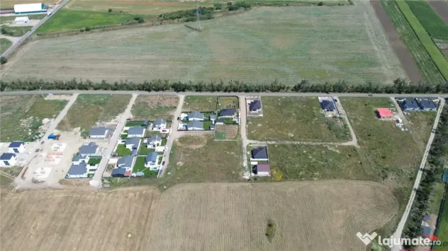 Loturi teren intravilan de in Vanatori intre 576mp - 612mp