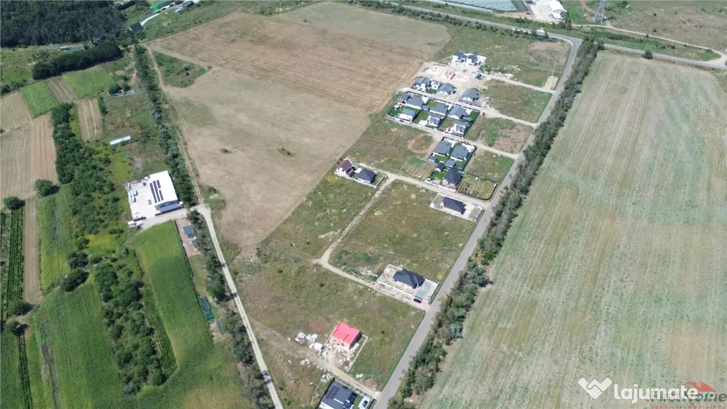 Loturi teren intravilan de in Vanatori intre 576mp - 612mp