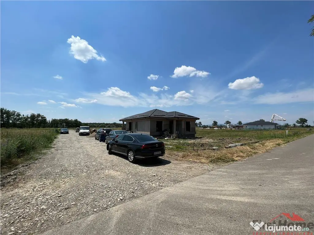 Loturi teren intravilan de in Vanatori intre 576mp - 612mp