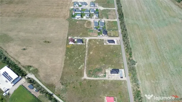 Loturi teren intravilan de in Vanatori intre 576mp - 612mp