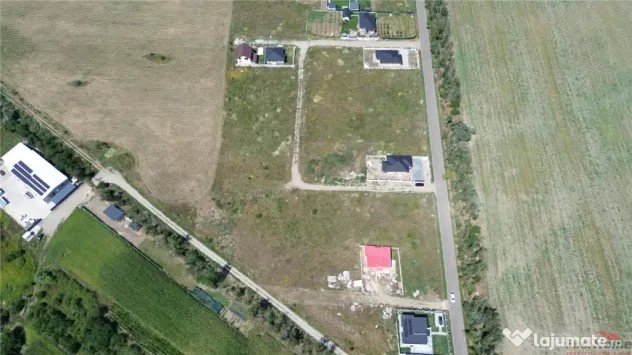 Loturi teren intravilan de in Vanatori intre 576mp - 612mp