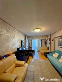 4 camere B-dul Decebal, stradal