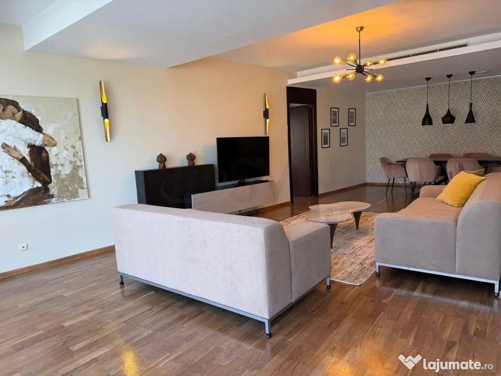 Apartament 3 camere cu piscina parcare subterana Erou Ian...