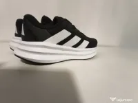 Adidas model Galaxy 7 