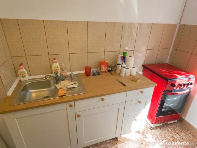 Inchiriez apartament 2 camere