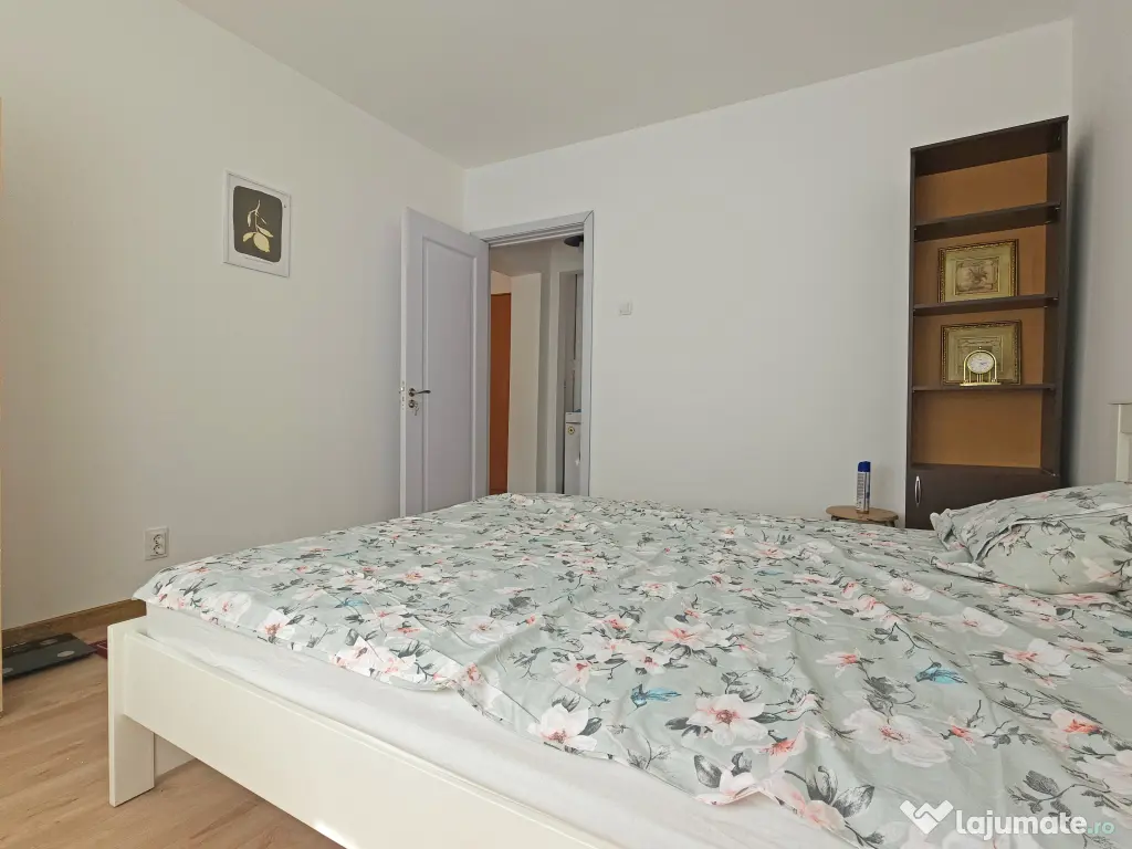 Inchiriez apartament 2 camere