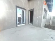 Duplex cu 4 camere, despartit prin camera tehnic - zona Urse 