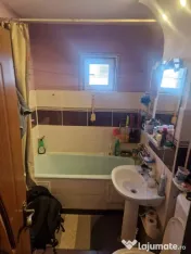 - Apartament 3 camere confort 1 decomandat, zona Obor, supra