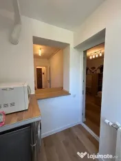Timpuri noi tineretului piscului etaj 4 