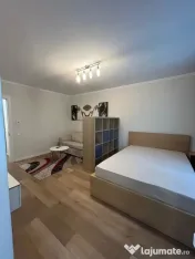 Timpuri noi tineretului piscului etaj 4 