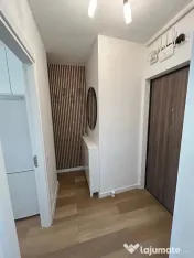 Timpuri noi tineretului piscului etaj 4 