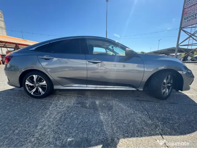 Honda Civic 18500 € (ușor negociabil)