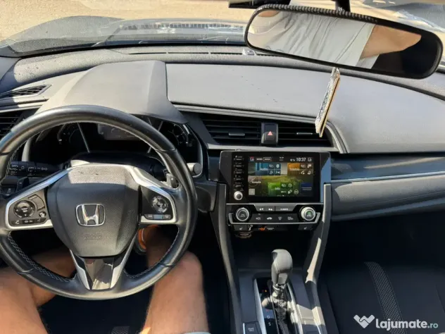 Honda Civic 18500 € (ușor negociabil)