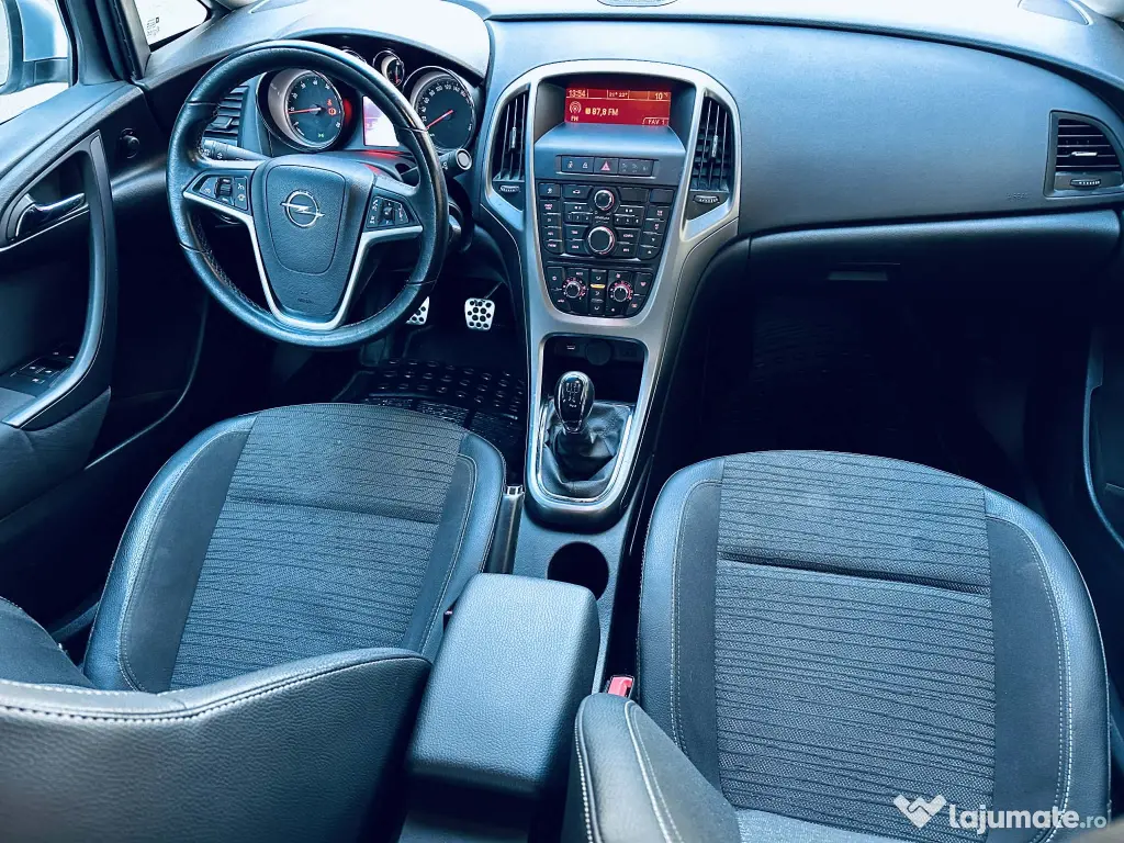 Opel Astra 2017 ~ 1.6Benzina Euro 6 ~ 32000Km ~ Clima Pilot