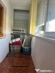 - Buzaului B-uri! Apartament 3 camere, etaj 2. 