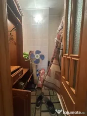 - Buzaului B-uri! Apartament 3 camere, etaj 2. 